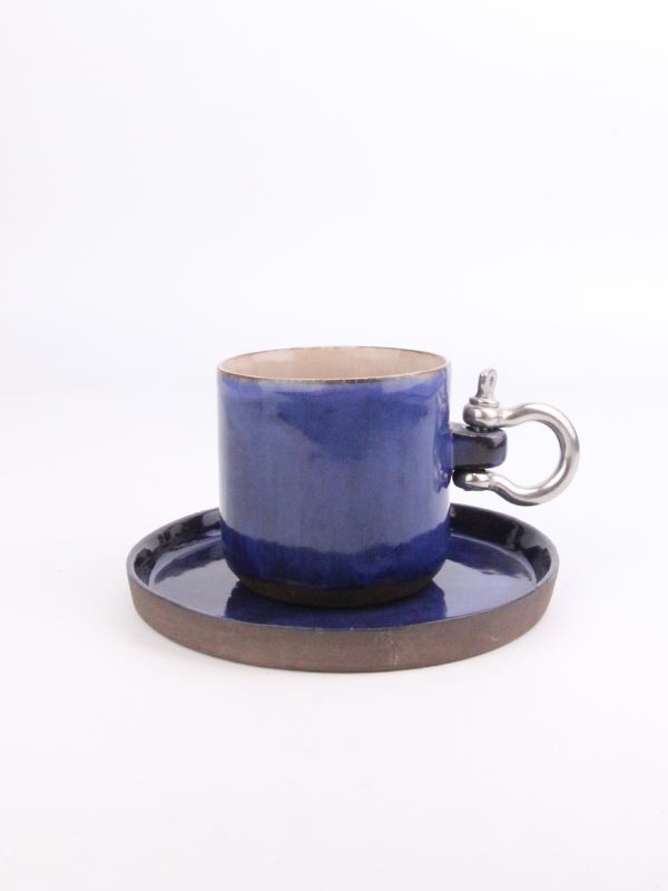 metal-kulplu-fincan-tekli-yuvarlak-set-1 Sailor El Yapımı Modern Kahve Fincanı