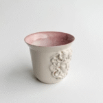 Medusa Kabartmalı El Yapımı Stoneware Fincan – Pembe İç Yüzeyli – Yunan Mitolojisi Kahve Kupası 175 ml - Görsel 8